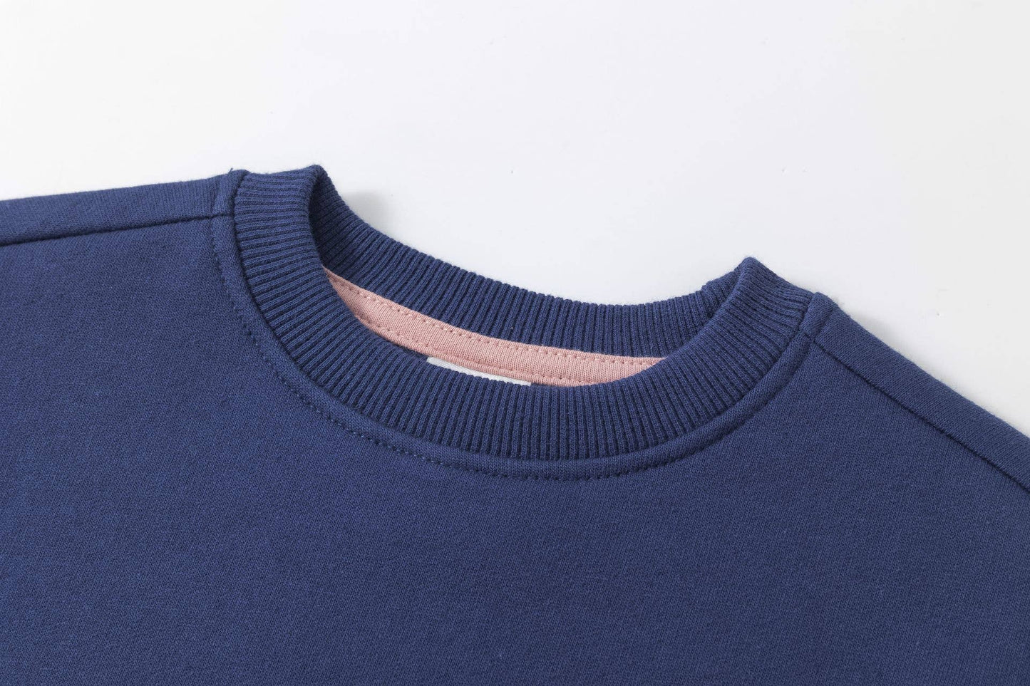 Sweater Love Hearts - Nieuw!