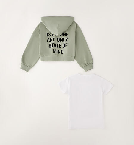 Sweater + T-shirt Joy