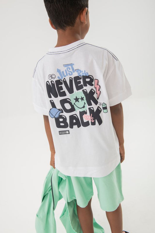 T-shirt Never Look Back